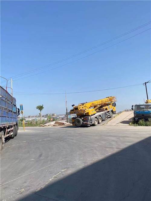 西青区25吨吊车的租赁价格大概是多少？