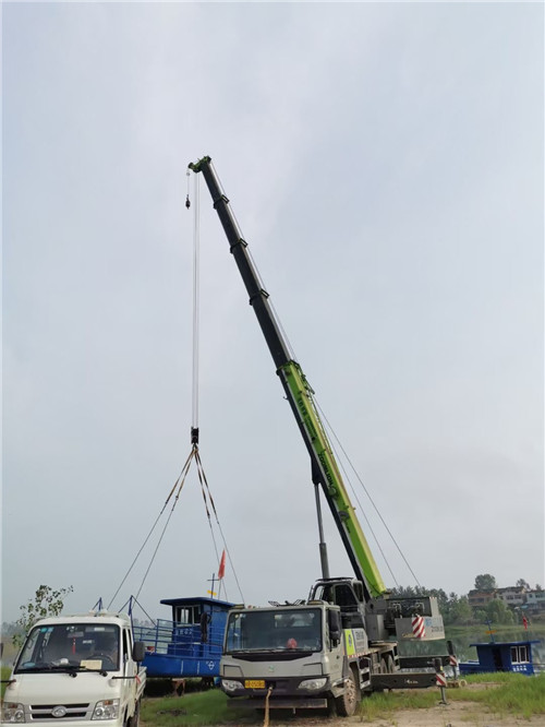 西青区桥梁建设吊装案例